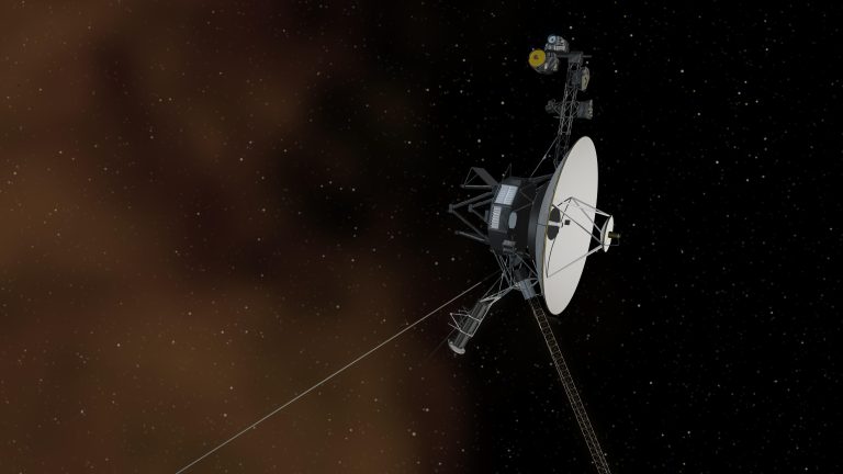 Космічний апарат у далекому космосі / spacecraft in deep space. NASA/JPL-Caltech.